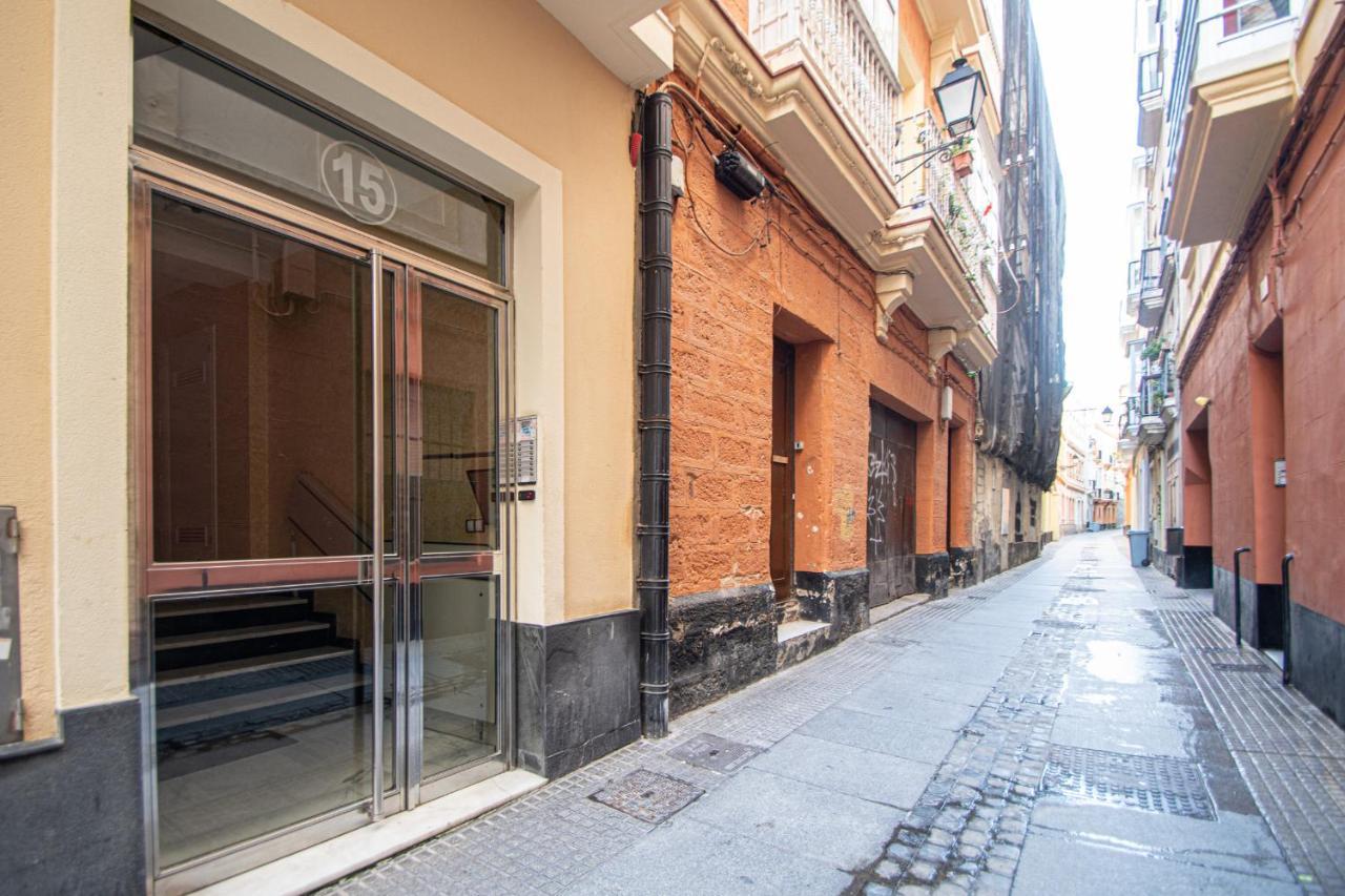 Apartamento Las Letras Gaditanas กาดิซ ภายนอก รูปภาพ