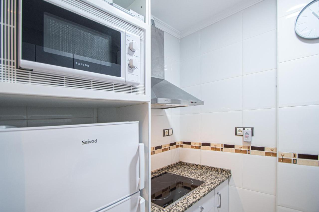 Apartamento Las Letras Gaditanas กาดิซ ภายนอก รูปภาพ