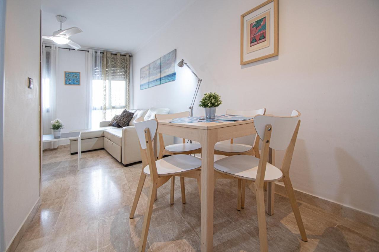 Apartamento Las Letras Gaditanas กาดิซ ภายนอก รูปภาพ