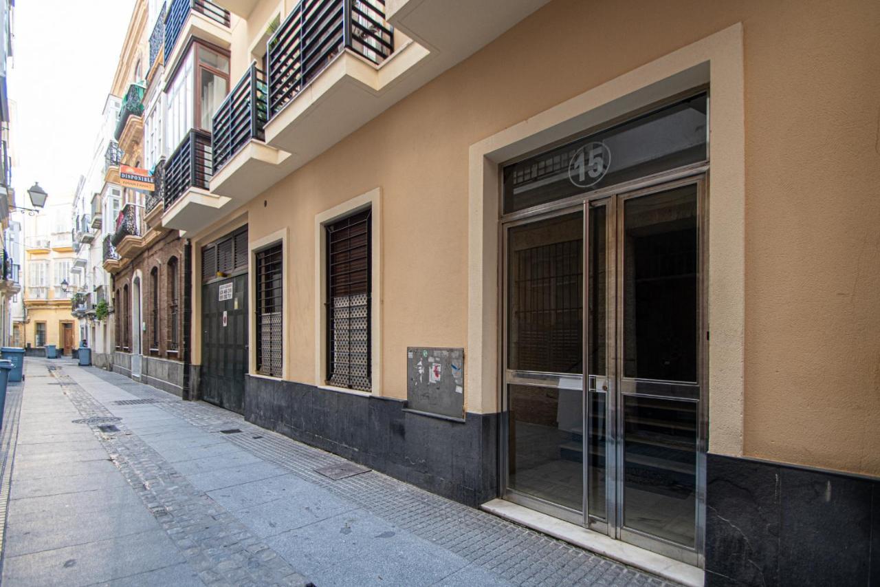 Apartamento Las Letras Gaditanas กาดิซ ภายนอก รูปภาพ