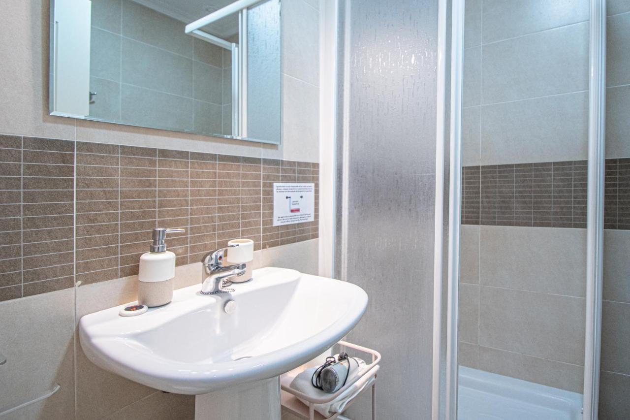 Apartamento Las Letras Gaditanas กาดิซ ภายนอก รูปภาพ